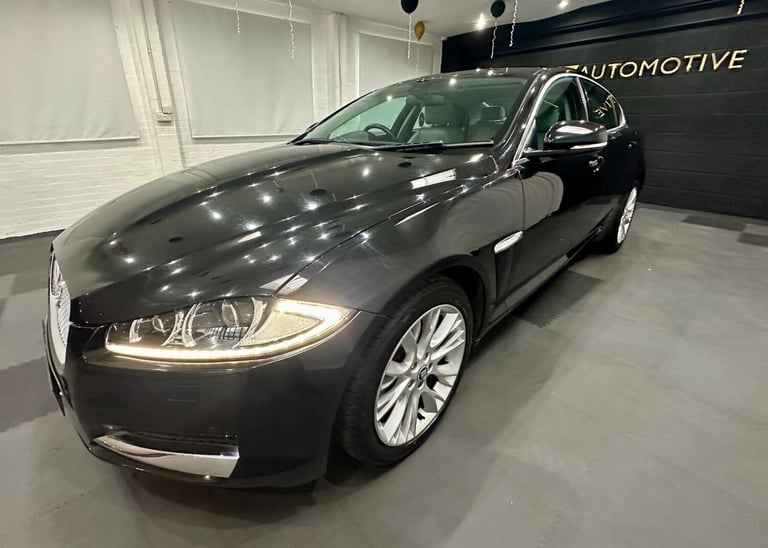 2012 Jaguar XF 2.2d Luxury 4dr Auto SALOON DIESEL Automatic