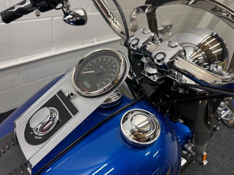 HARLEY-DAVIDSON FLSTF FAT BOY 1584 ** Vance and Hines - Keyless Start **