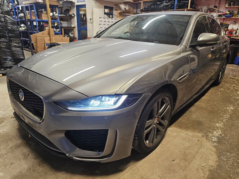 image for BREAKING JAGUAR XE X760 AWD R-DYNAMIC D180 2.0D 8 SPEED AUTO 2020 FOR PARTS ONLY
