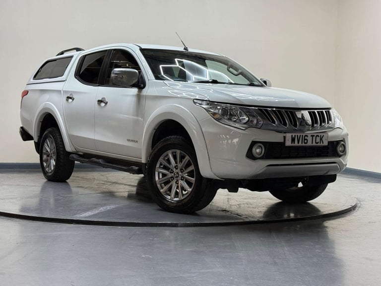 2016 Mitsubishi L200 2.4 DI-D DC Warrior 4WD Euro 5 4dr Pickup Diesel Manual