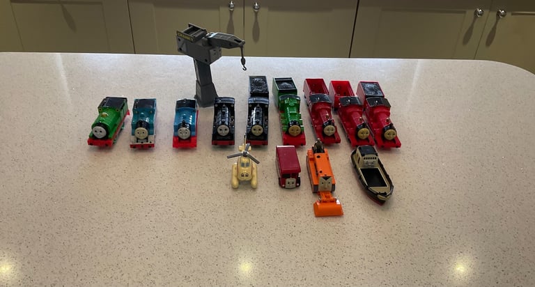 Tomy Train Set Thomas Tank Engine