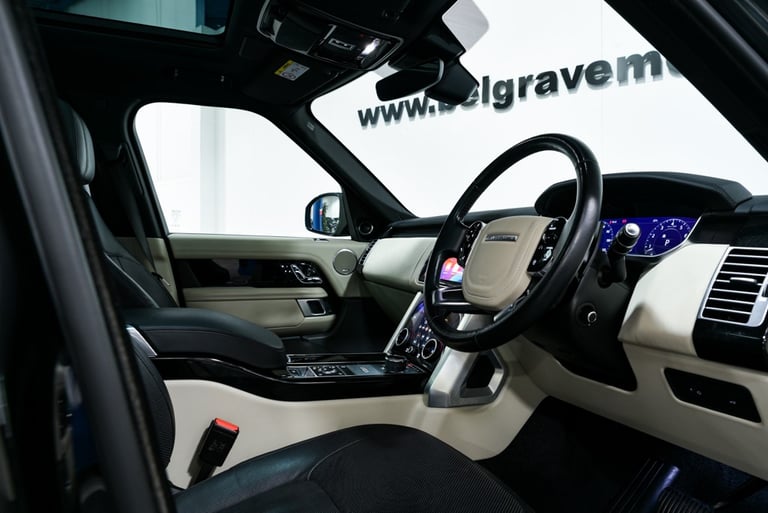 2021 Land Rover Range Rover 3.0 P400 MHEV Vogue SUV 5dr Petrol Auto 4WD Euro 6 (s/s) (400 ps) SUV...