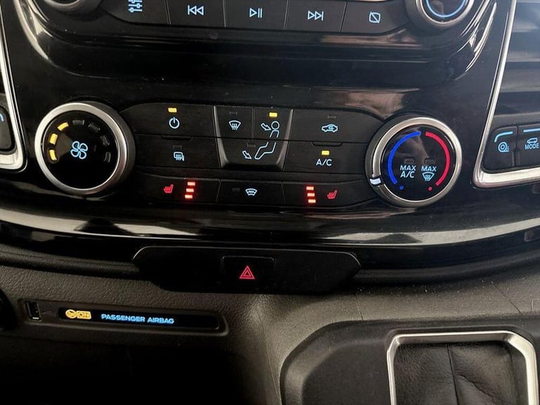 2022 Ford Transit Custom 2.0 300 EcoBlue Limited Crew Van Auto L2 H1 Euro 6 5dr Automatic Combi V...