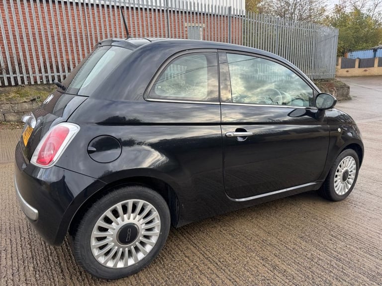 2013 63 FIAT 500 LOUNGE*FULL SERVICE HISTORY*SEPTEMBER 2026 MOT*LOW MILEAGE*