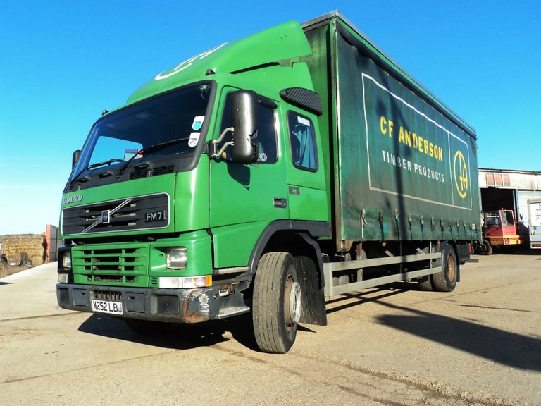 2001 Volvo FM 7 250. 25ft Tautliner. LEZ Compliant.