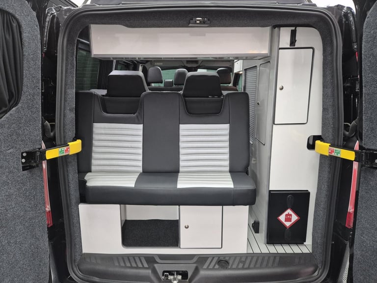 FORD TRANSIT CUSTOM LIMITED SPEEDS EDITION CAMPER AUTOMATIC 4BERTH, HIGH SPEC