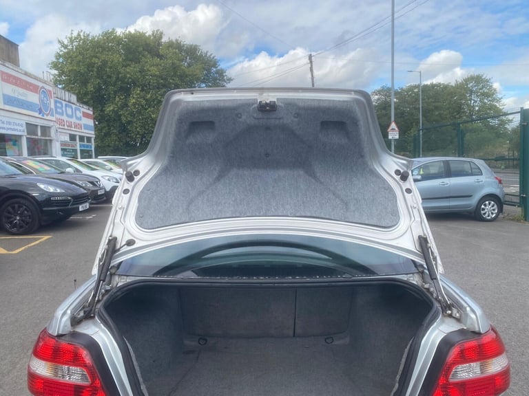 2004 Volvo S40 1.8 Sport 4dr Auto [122bhp] SALOON PETROL Automatic