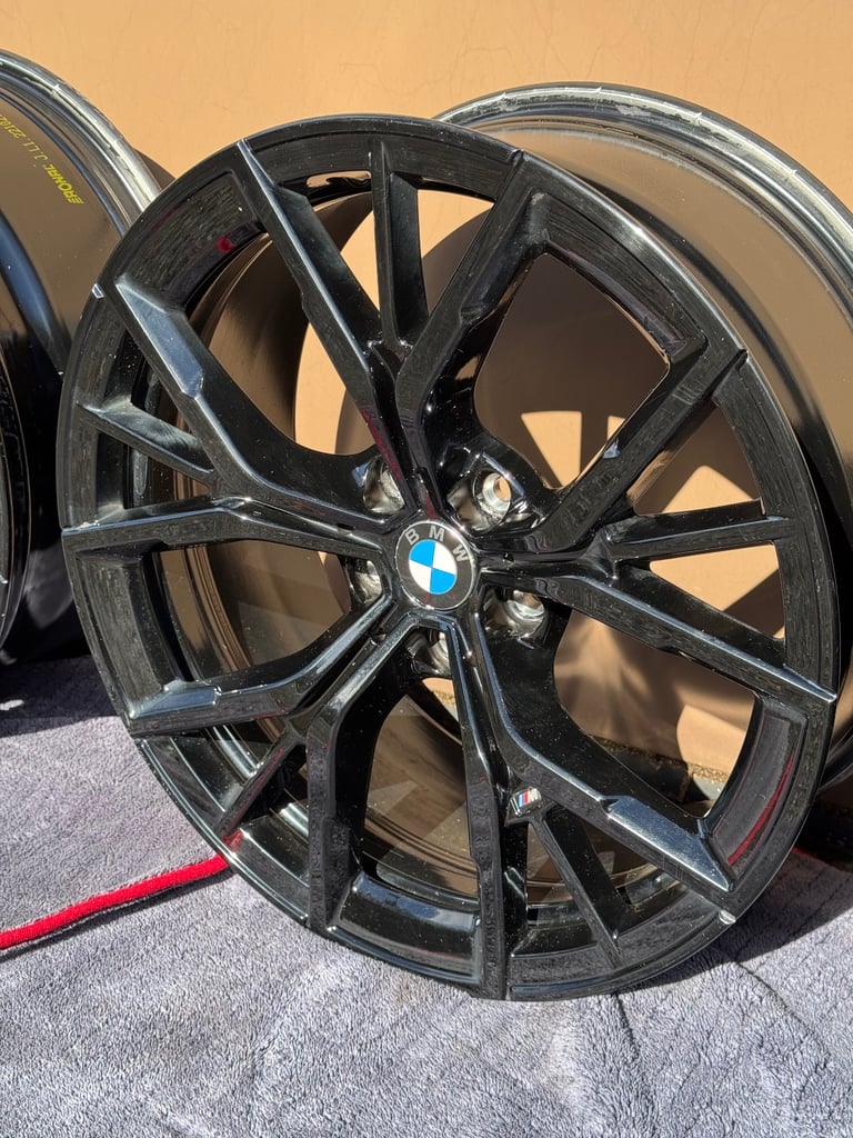 Genuine BMW 19” Wheels