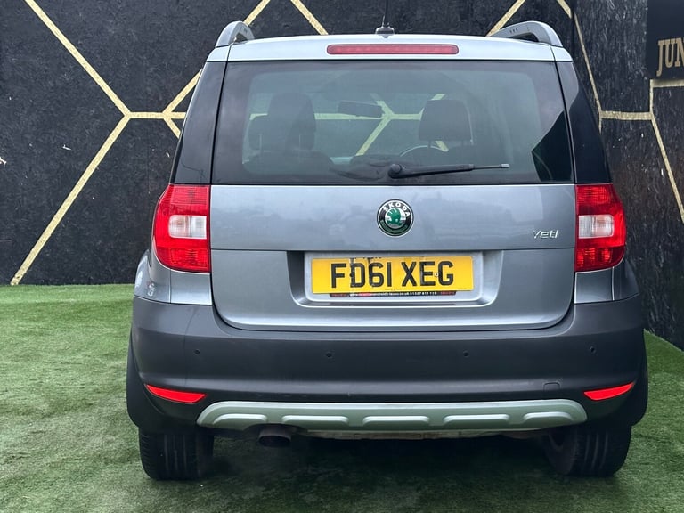 2012 Skoda Yeti 1.2 TSI SE Plus 5dr HATCHBACK Petrol Manual
