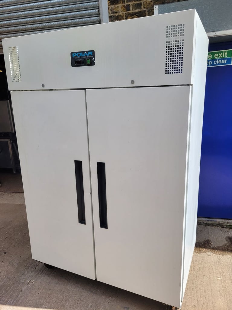 image for Commercial Catering double door kitchen fridge  perfect working order 