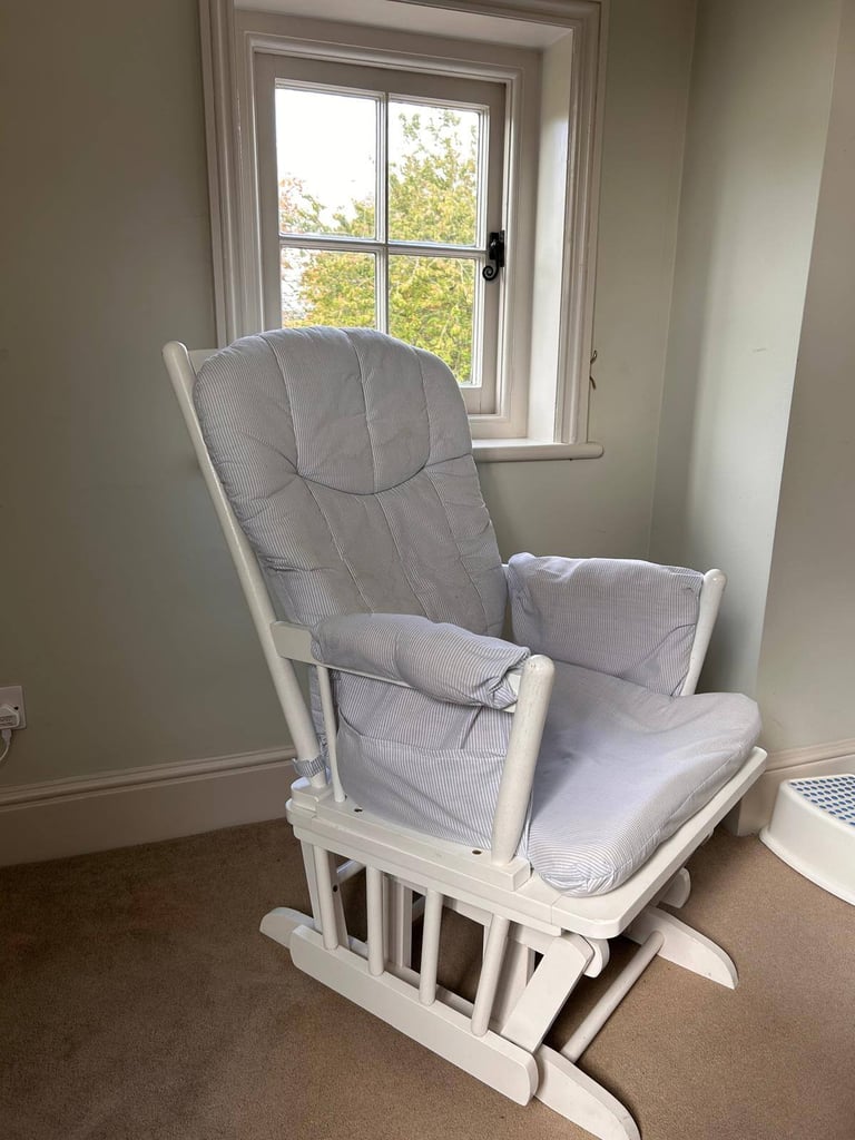 Rocking chair 