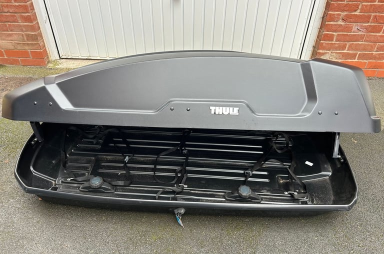 Thule Force XT M Roof Box 6352