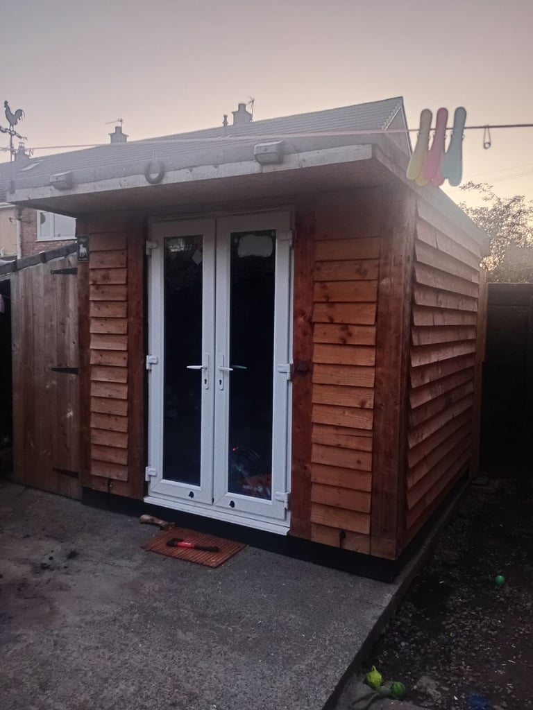 Shed/play room/summer house/man cave 