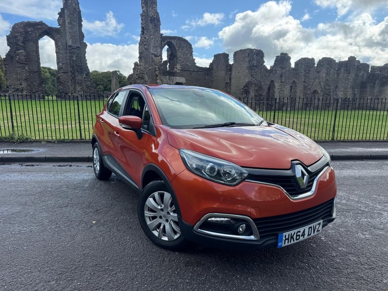 image for 2014 Renault Captur 1.5 dCi 90 Expression+ Energy 5dr *12 MTH MOT* HATCHBACK Die