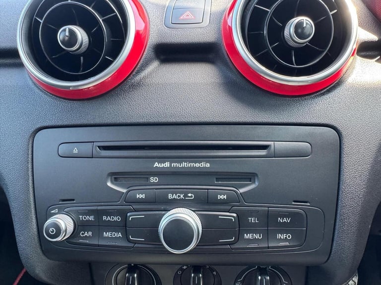 AUDI A1 1.2 TFSI S line Style Edition Sportback Euro 5 (s/s) 5dr 2014