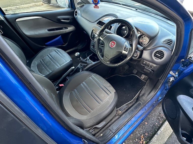 Fiat, PUNTO EVO, Hatchback, 2011, Manual, 1368 (cc), 5 doors
