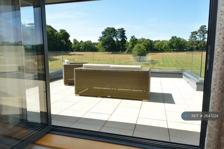 4 bedroom house in Northcourt, Pangbourne, Reading, RG8 (4 bed) (#2647224)