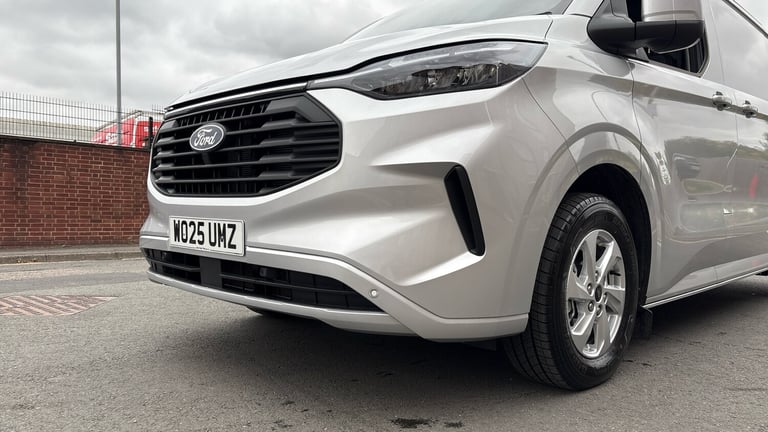 2025 Ford Transit Custom 2.0 EcoBlue 136ps H1 Van Limited Auto PANEL VAN DIESEL Automatic