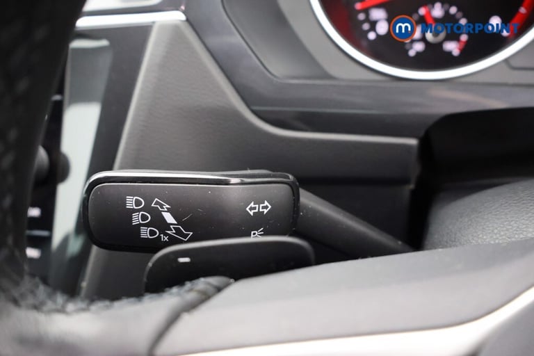 2022 Volkswagen Tiguan 1.5 TSI 150 Life 5dr DSG SUV Petrol Automatic