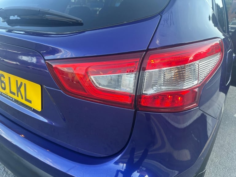 2016 Nissan Qashqai 1.2 DIG-T N-Connecta 2WD Euro 6 (s/s) 5dr HATCHBACK Petrol Manual