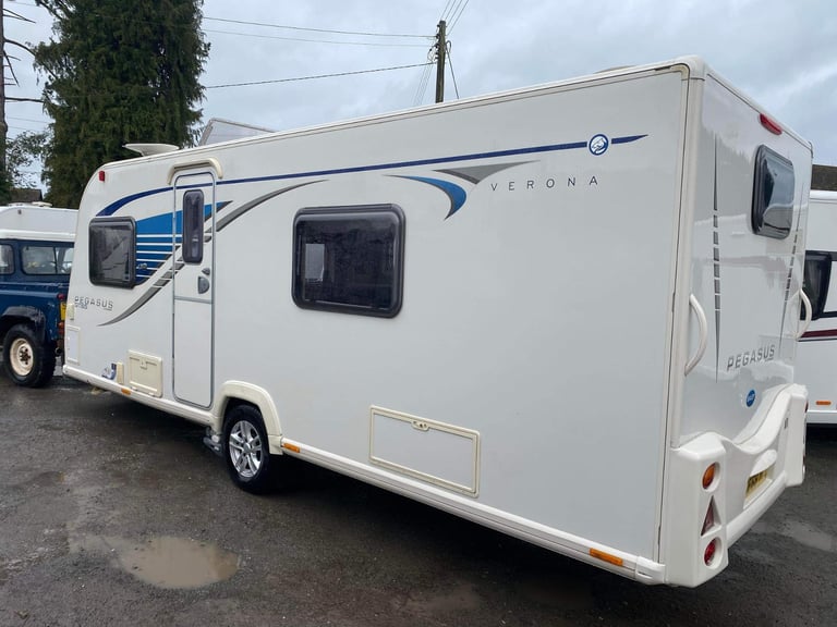 2015 Bailey Pegasus Verona GT65 4 Berth Fixed bed Caravan - B008
