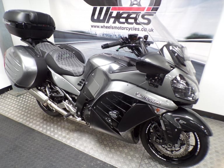 2017 KAWASAKI GTR1400 WITH ONLY 4496 MILES FROM NEW!