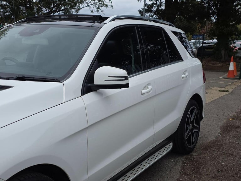 MERCEDES-BENZ GLE CLASS 3.0 GLE350d V6 AMG Line (Premium) G-Tronic 4MATIC Euro