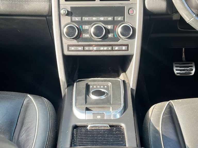 2017 Land Rover Discovery Sport 2.0 TD4 HSE Dynamic Lux Auto 4WD Euro 6 (s/s) 5dr ESTATE Diesel A...