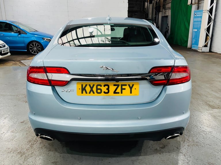2013 Jaguar XF 3.0d V6 Luxury 4dr Auto [Start Stop] SALOON DIESEL Automatic