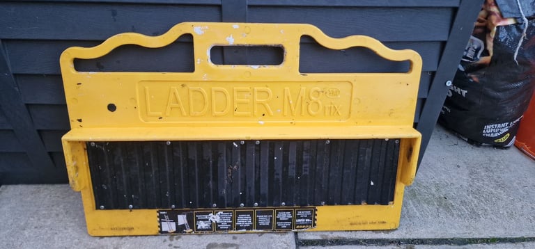 Ladder M8rix