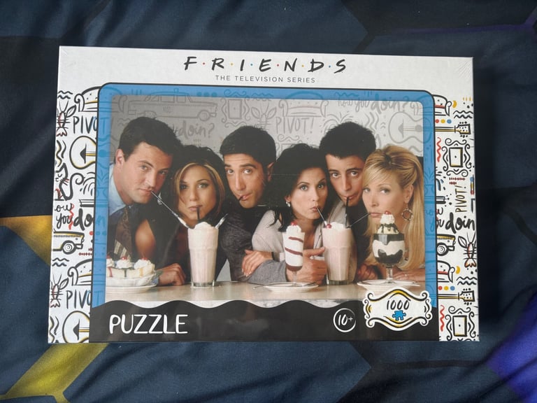 image for Friends 1000 piece jigsaw
