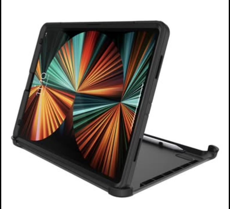 iPad Pro 12.9” Protective Case Cover - OtterBox in Black. Fits 3rd/4th/5th/6th  (iPad not included)