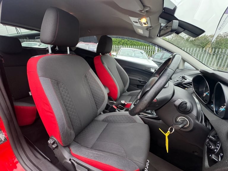 2015 Ford Fiesta 1.0 EcoBoost 140 Zetec S Red 3dr HATCHBACK PETROL Manual