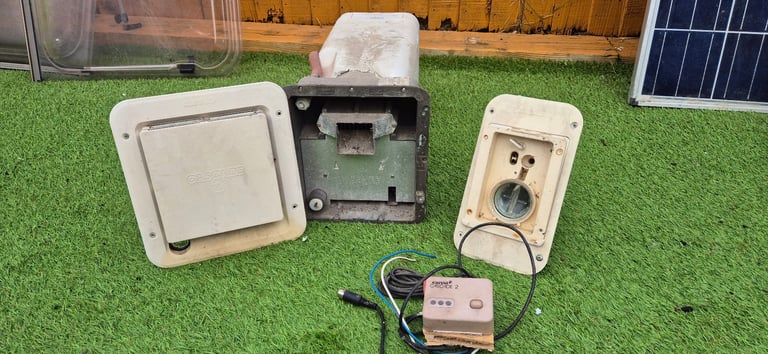 CARVER CASCADE 2 gas water heater for camper caravan motorhome boat.