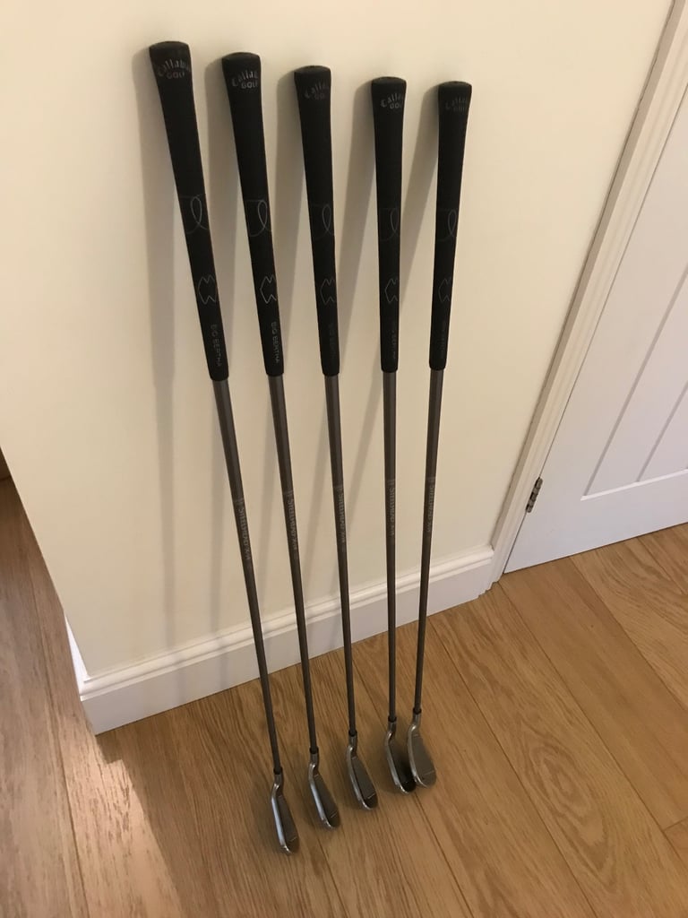 golf  golf clubs Callaway steel head set of irons, pitching wedge with graphite shafts right-handed 