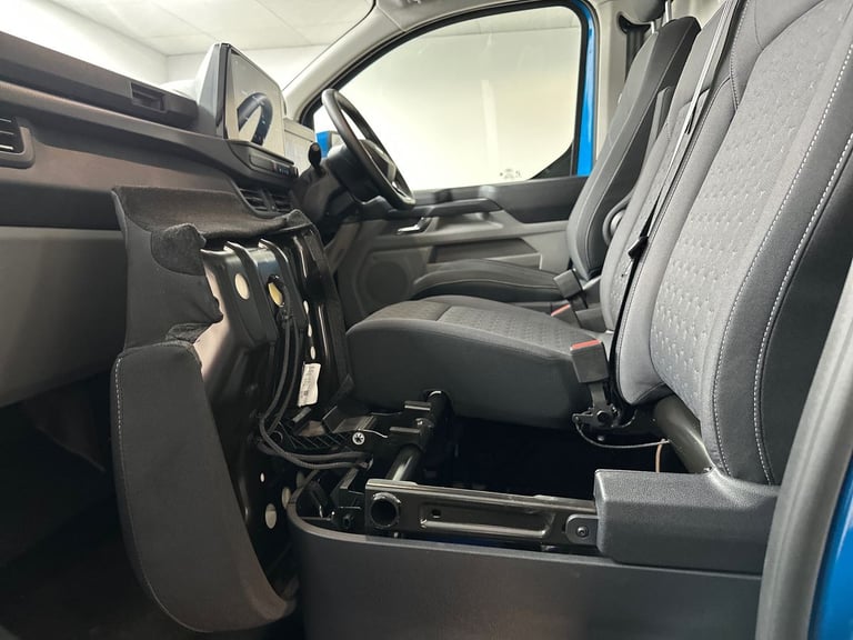 2025 Ford Transit Custom 100kW 65kWh H1 Van Limited Auto PANEL VAN ELECTRIC Automatic