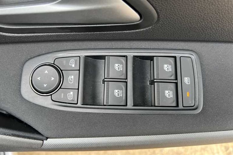 2025 Dacia Bigster 1.8 HYBRID 155 JOURNEY 5DR AUTO 4x4 Hybrid Automatic