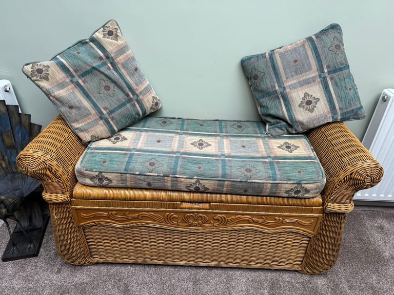 Conservatory furniture