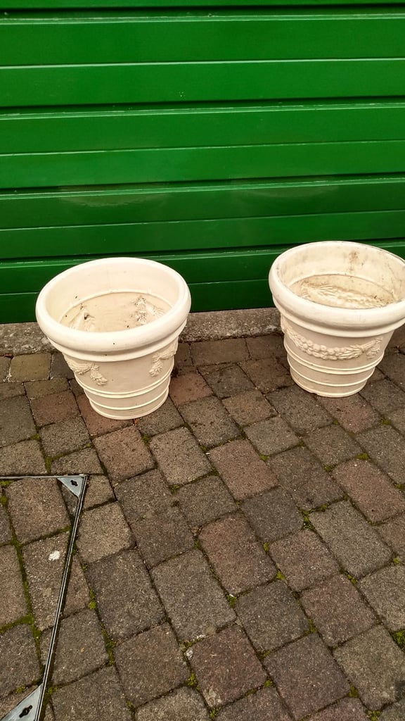 image for Large and strong decorated plasic pot