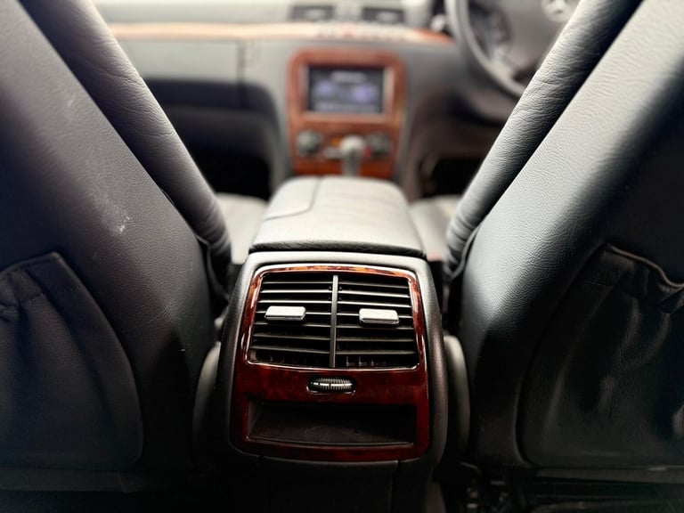 2002 Mercedes-Benz S-Class S320 4dr Auto VERY LOW MILES + IMPORT + 1 OWNER + CLEAN CAR Saloon Pet...