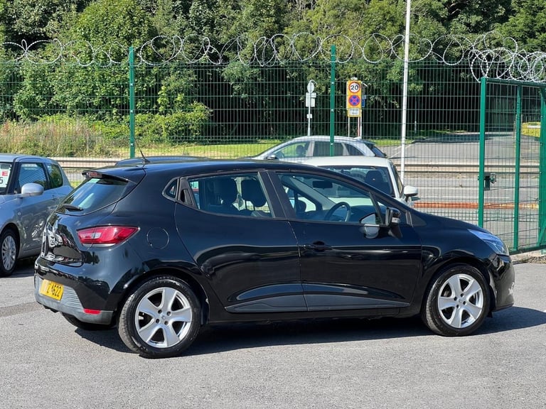2014 Renault Clio 1.2 16V Expression+ 5dr HATCHBACK Petrol Manual