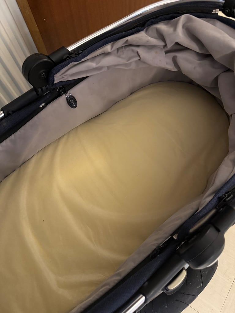 Egg double pram  need gone asap