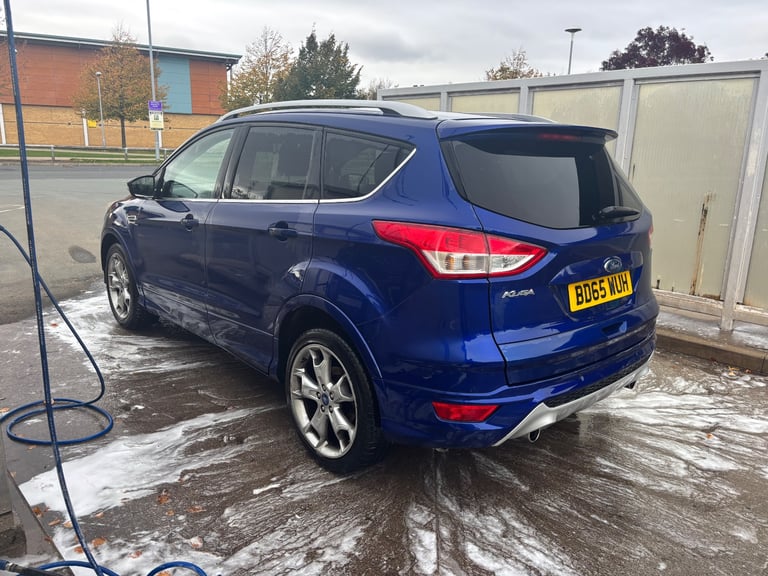 Ford, KUGA, Hatchback, 2015, Manual, 1997 (cc), 5 doors