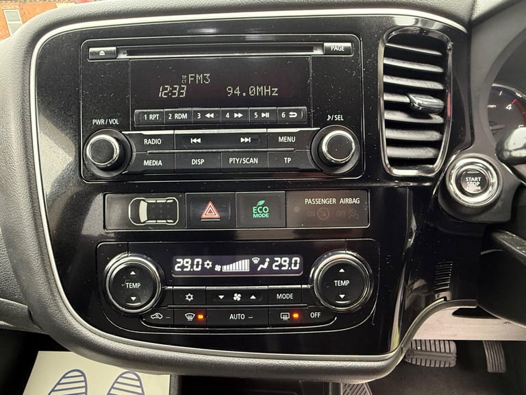 2015 Mitsubishi Outlander 2.2 DI-D GX3 SUV 5dr Diesel Auto 4WD Euro 5 (s/s) (150 ps) ESTATE Diese...
