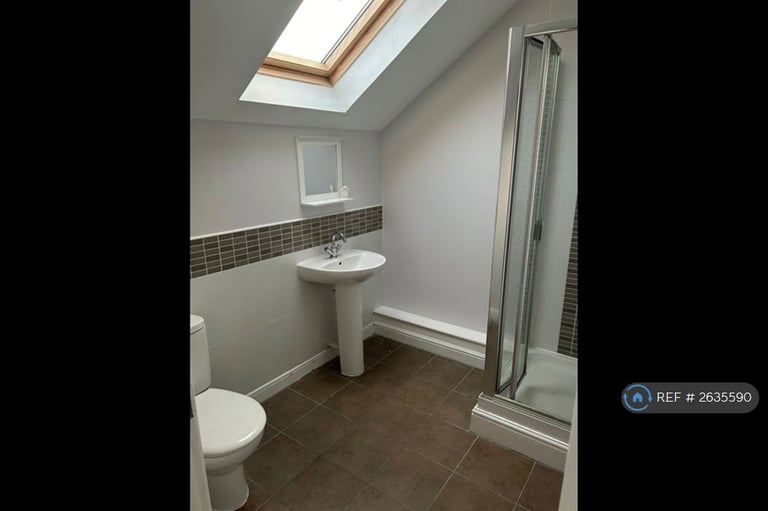 3 bedroom house in Hulton Vale, Bolton, BL3 (3 bed) (#2635590)