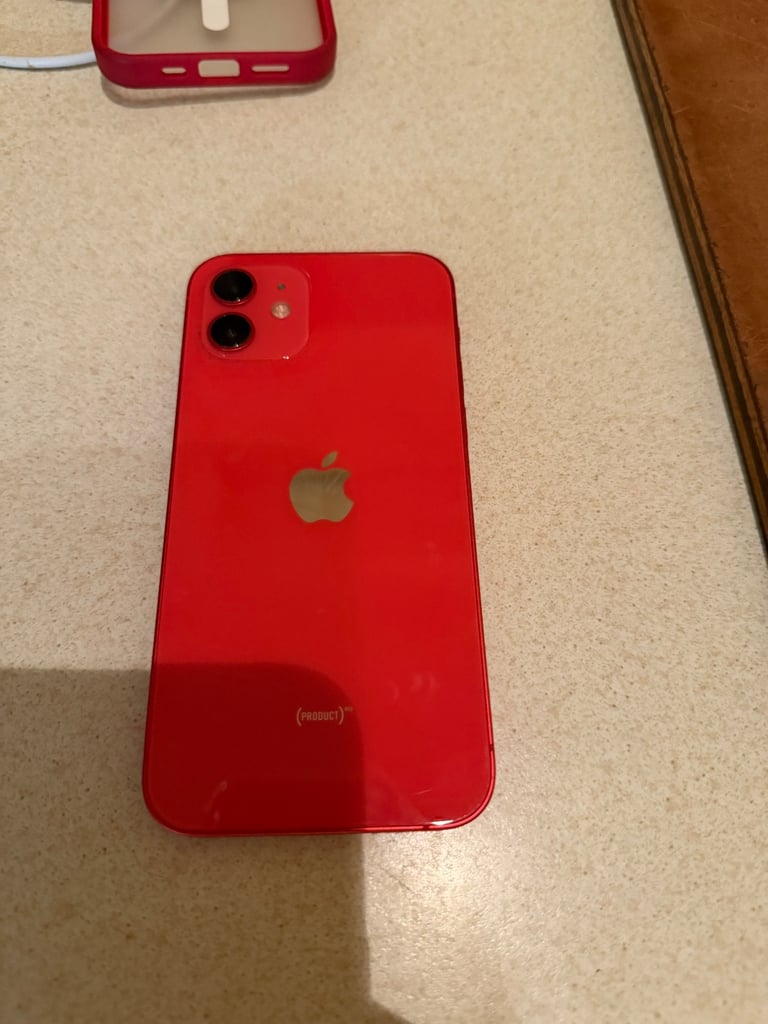 iPhone 12 64gb product red