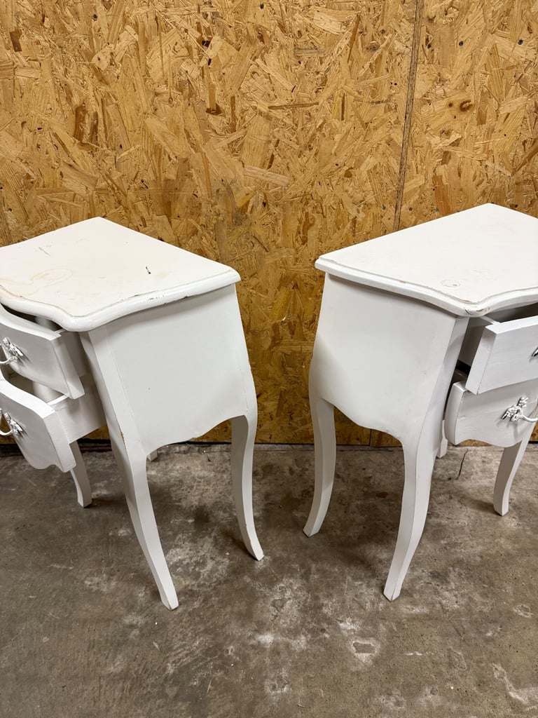 Louis Style Bedsides Pair 