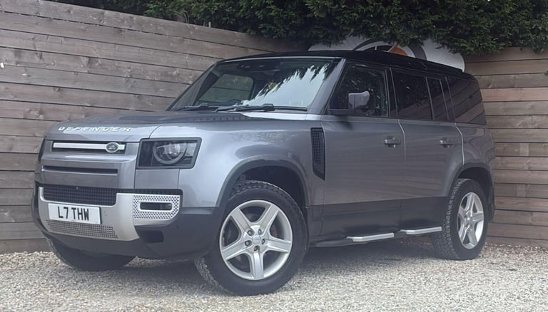 image for LAND ROVER DEFENDER 3.0 D250 MHEV SE 2021