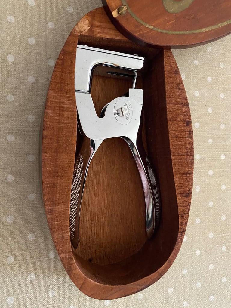 Cigar Cutter Ewee