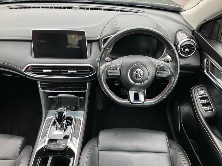 2022 MG MG HS EXCITE DCT ESTATE Petrol Automatic